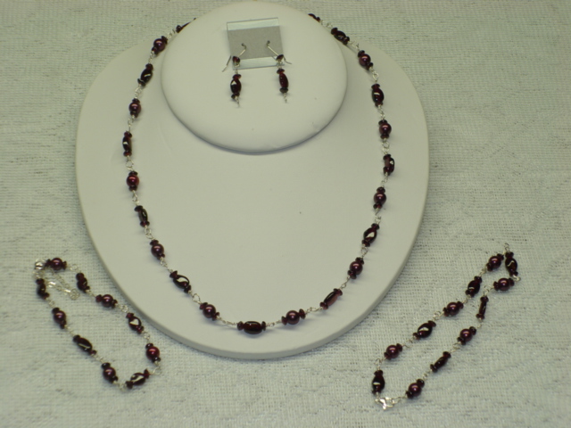 pearl necklace